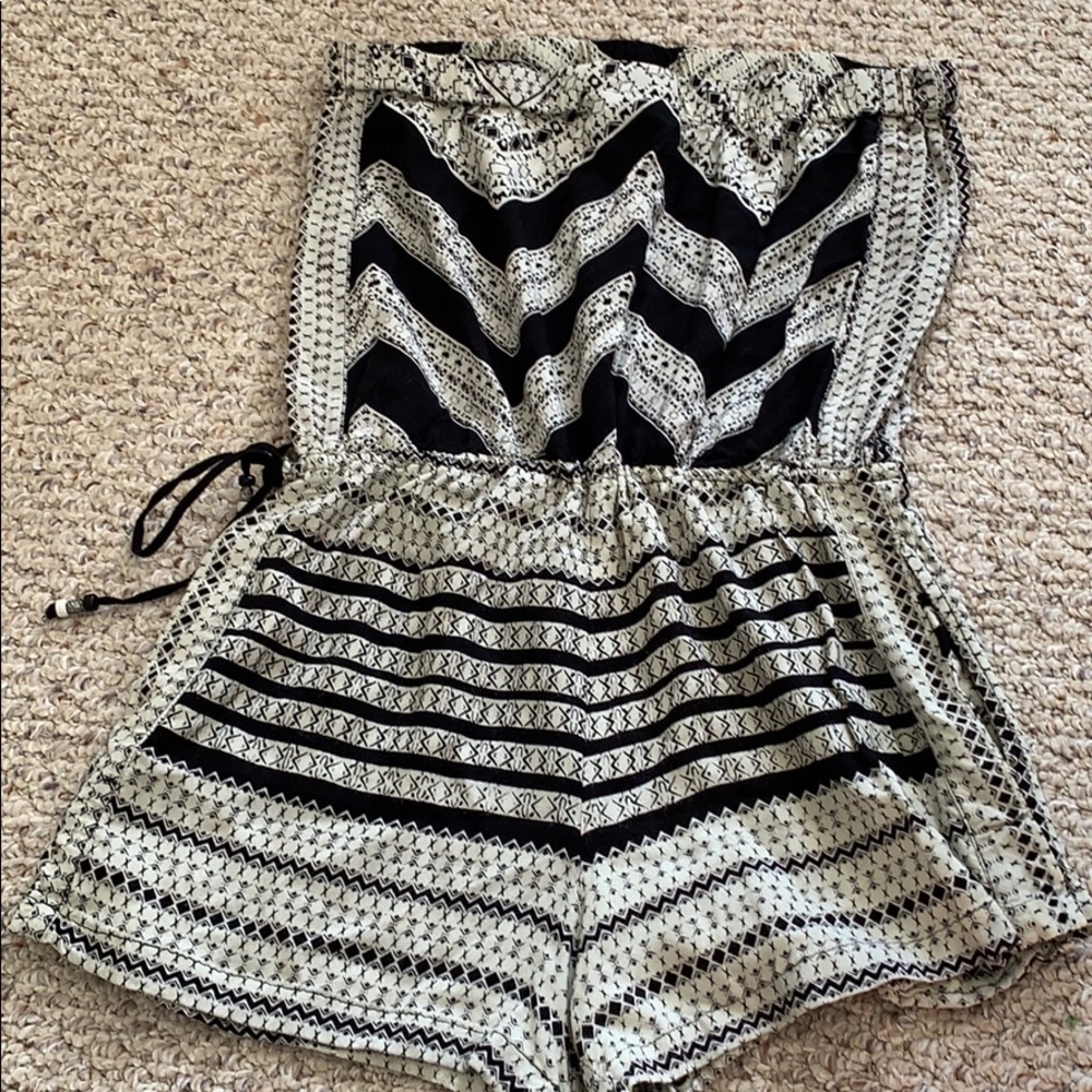 romper - Picture 2 of 2